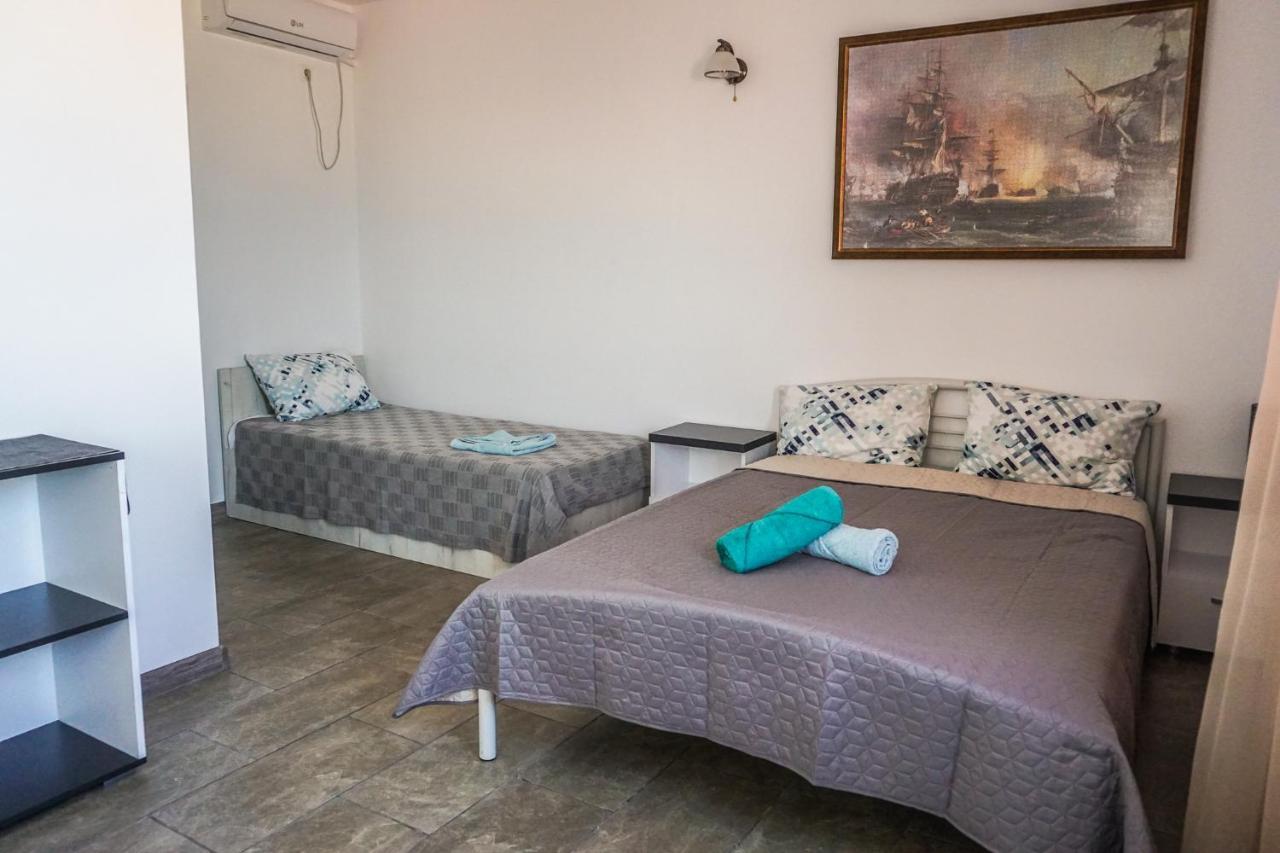 Gladiola Guest house *
